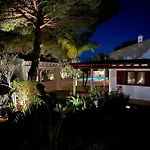 Casa De Colinas By Vintage Travel